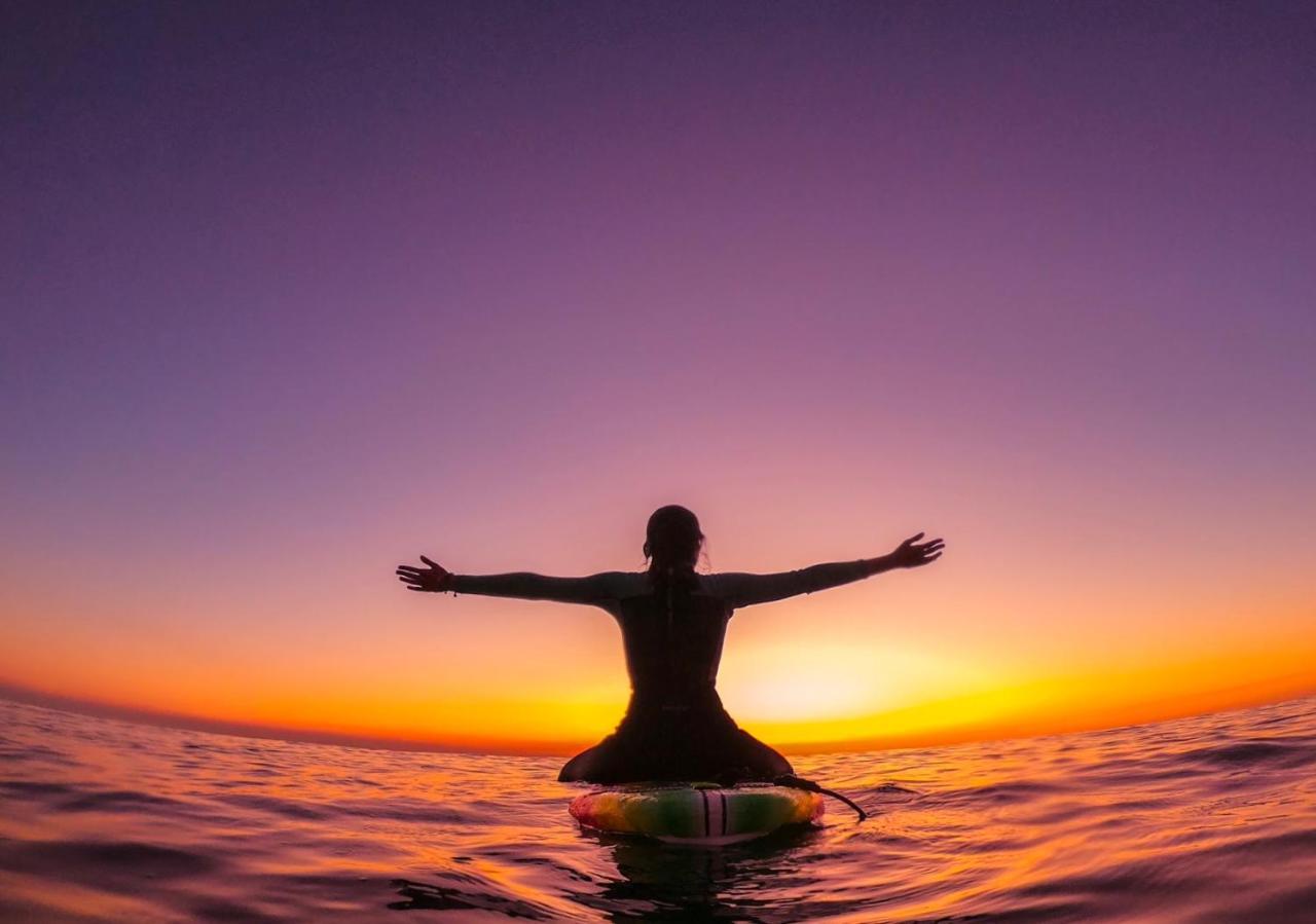 California Dreams - Pacific Albergue